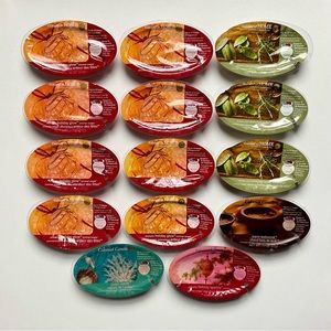 Colonial Candle Simmer Snaps. Scented Wax. Lot of 14.